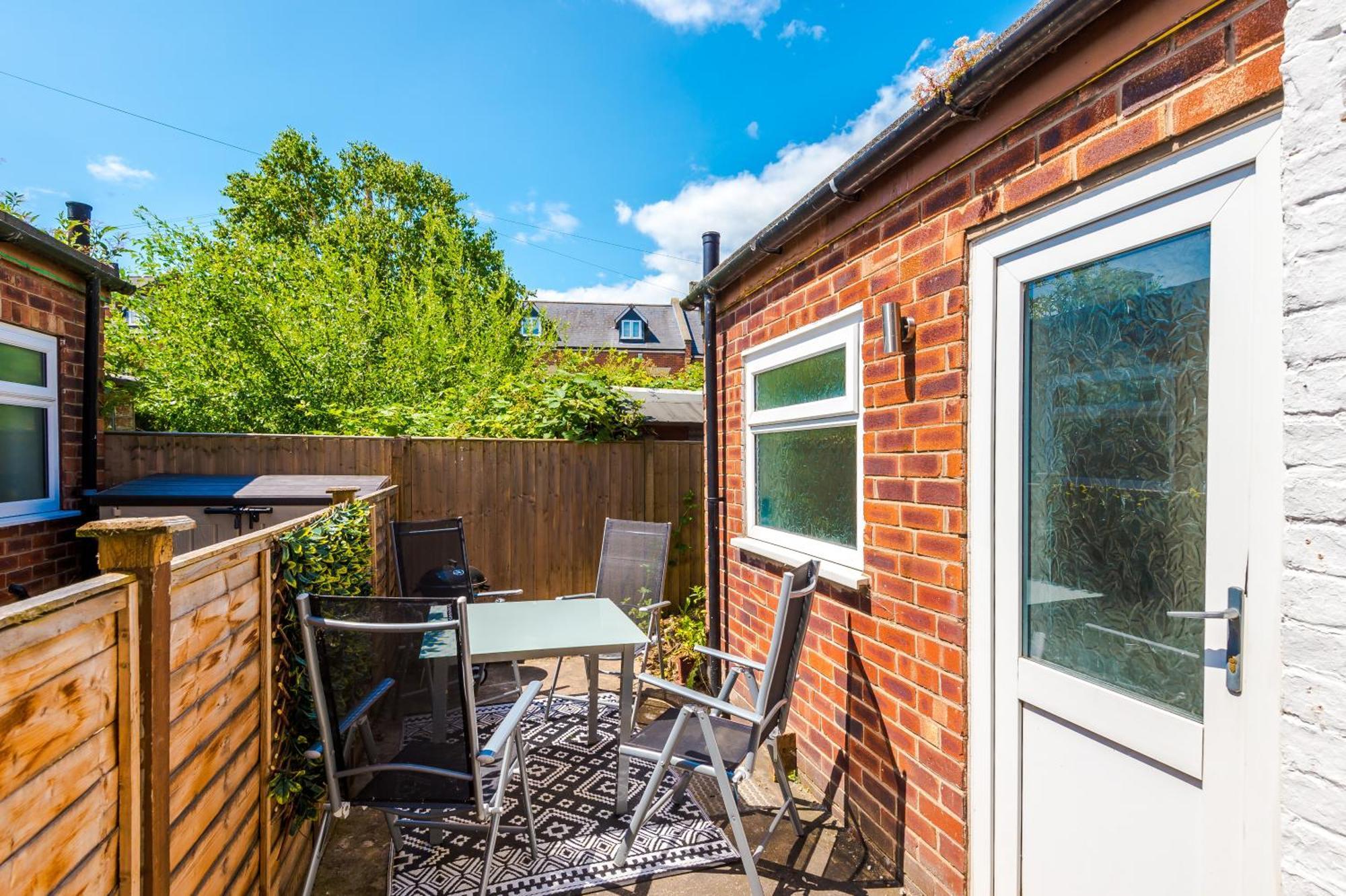 Spacious 3-Bed Home In Nantwich By 53 Degrees Property - Amazing Location, Ideal For Groups - Sleeps 6 Zewnętrze zdjęcie